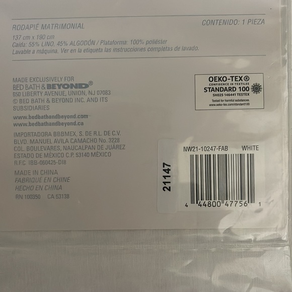 Nestwell Linen & Cotton BEDSKIRT in white. Full size, 54”x75”. Drop length 15”. - Picture 3 of 3